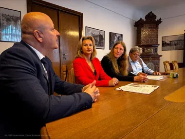 Trzy zabytki z Inowrocławia z miejskim wsparciem. Podpisano umowy