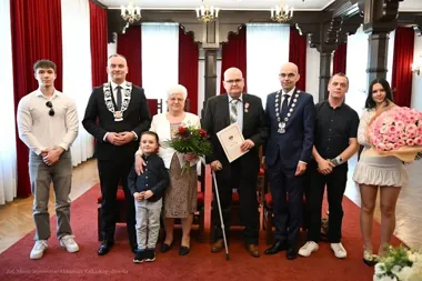 Złote gody i 60 lat razem w Inowrocławiu uhonorowano małżeńskie jubileusze