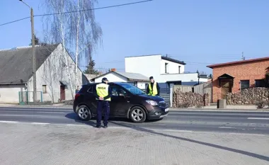 Przekroczył prędkość o 54 km/h w Sikorowie - stracił prawo jazdy i zapłacił 1500 zł
