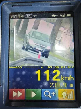 62 km/h za dużo w Gniewkowie - policjanci od razu zabrali prawo jazdy