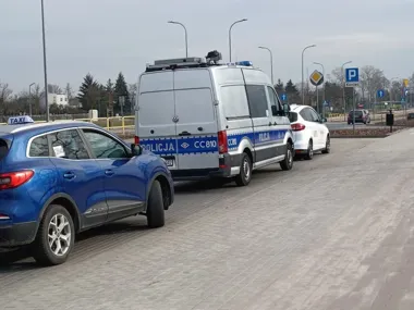 109 kontroli i 4 dowody zatrzymane - taxi na aplikację pod lupą policji