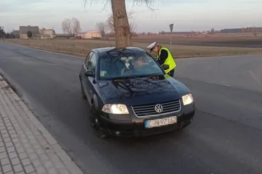 Trzeźwe popołudnie skończyło się zatrzymaniami - trzech pijanych na drogach