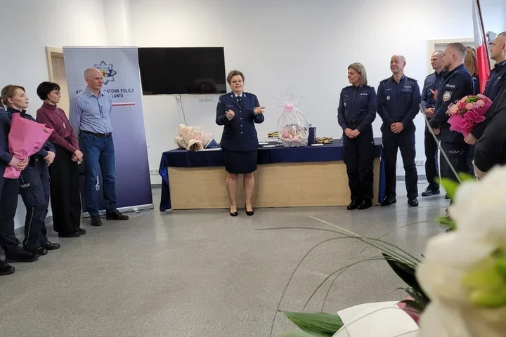 Po 35 latach na służbie - asp. szt. Izabella Drobniecka żegna Komendę Powiatową