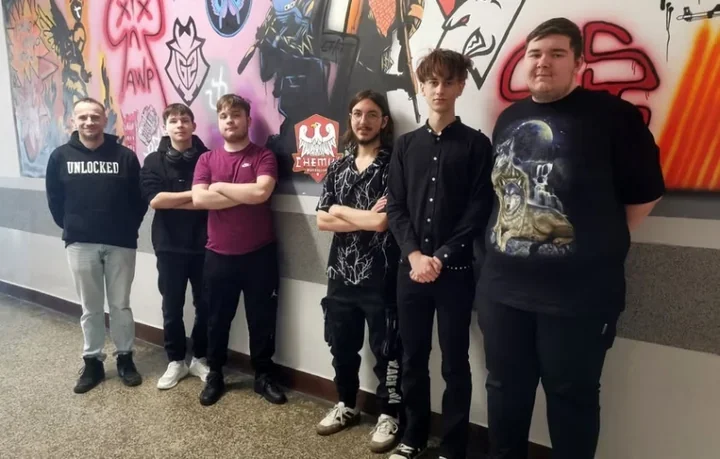 Inowrocławski Chemik_Esport w najlepszej ósemce Predator Games – sukces szkoły