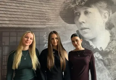 Inowrocławskie uczennice nagrodzone za pracę o Kresach i pojadą na Litwę