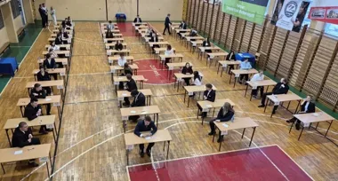 Matura ruszyła w inowrocławskich szkołach. Angielski znów prowadzi