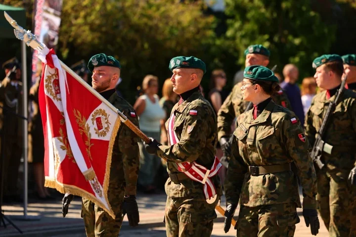 Święto Wojska Polskiego w Inowrocławiu. Padły słowa wdzięczności za służbę